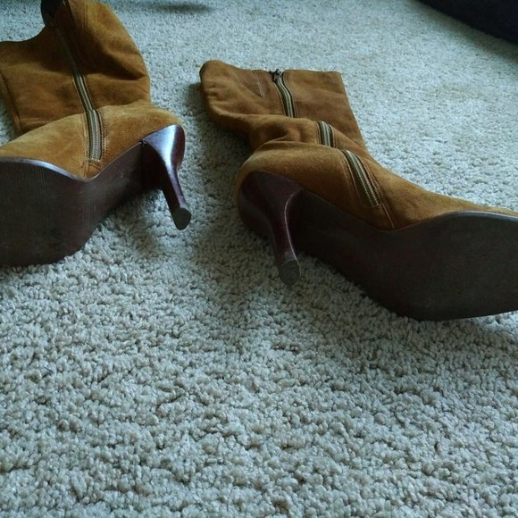 ALDO SUEDE KNEE HIGH BOOTS - Picture 7 of 9